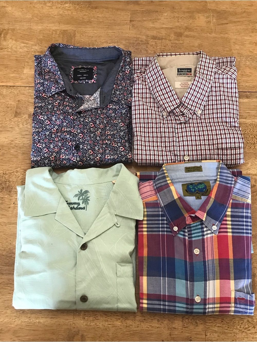 Bundle Lot of 4 Men’s Short Sleeve Button Down Dress Shirt Floral Size XL
